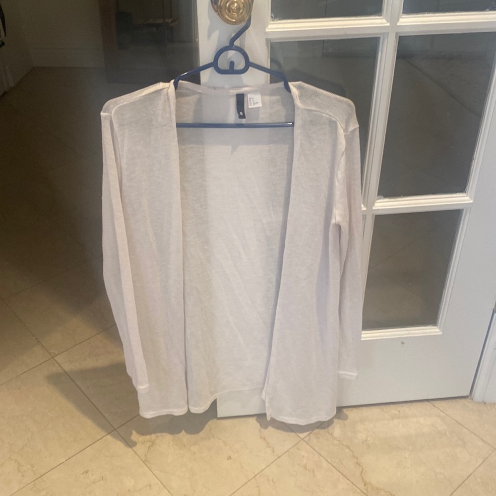 Small lightweight hm white cardigan
